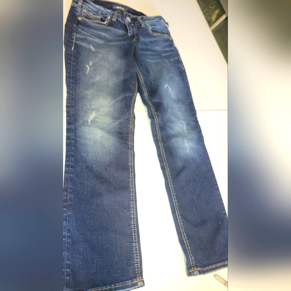 Silver Suki Capris NWOT! Waist 27/L22 1/2